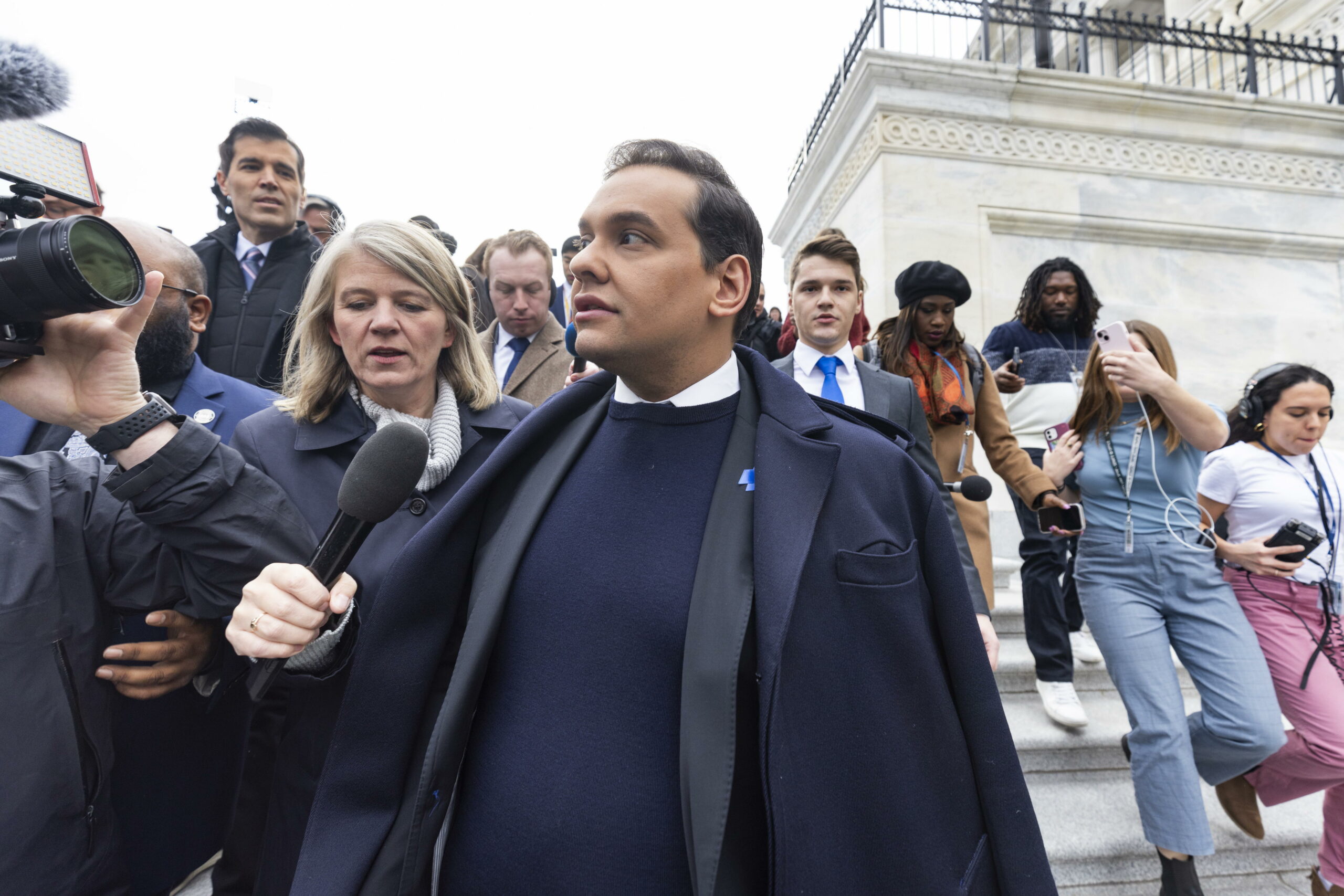 George Santos, excongresista republicano que “adornó” su currículo, se declara culpable