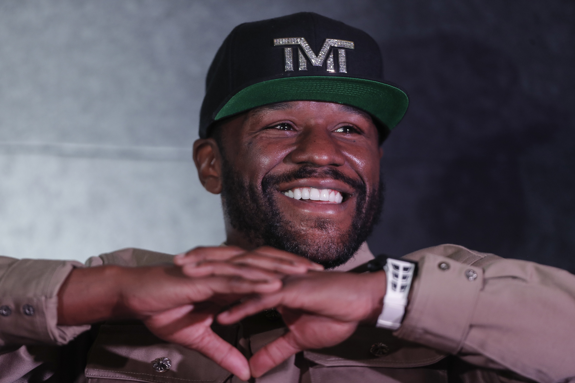 Joyero de Mayweather asegura que la colección de ‘Money’ es de 100 mdd