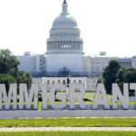 Activistas exigen el retorno de una mexicana deportada de EU con permiso migratorio