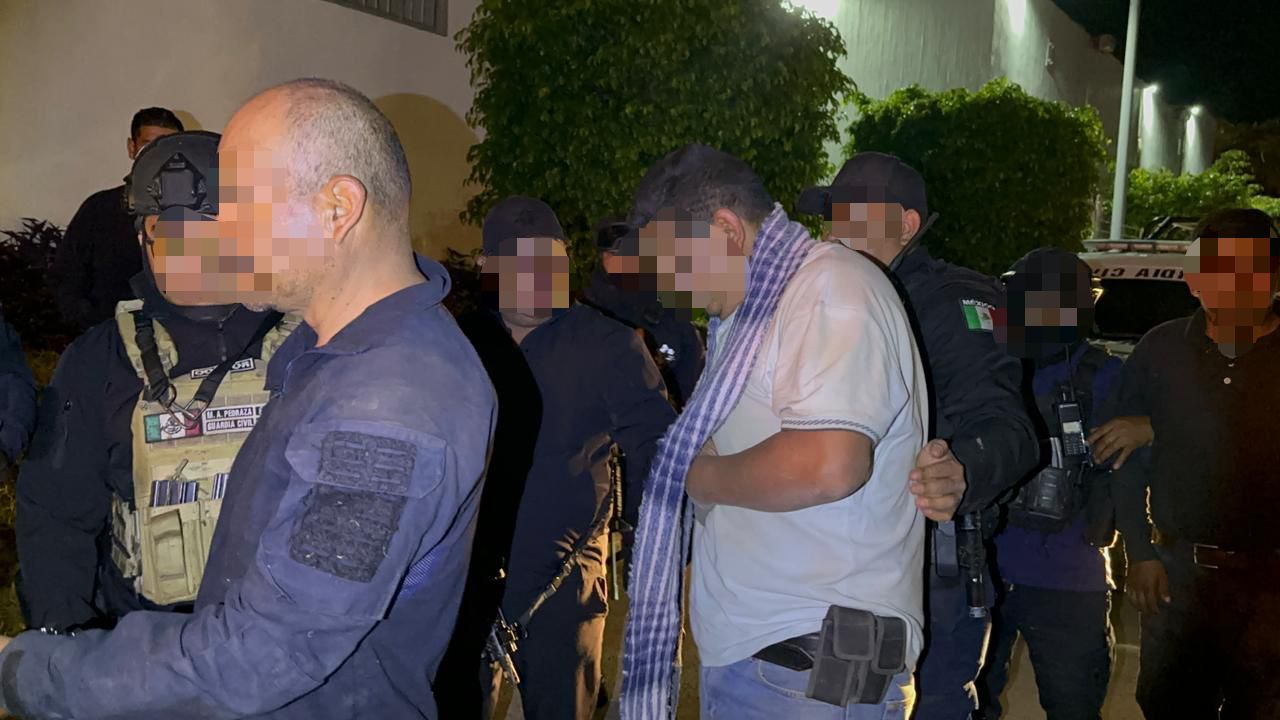 Localizan a salvo a los 7 policías comunitarios desaparecidos en Michoacán Localizan a salvo a los 7 policías comunitarios desaparecidos en Michoacán