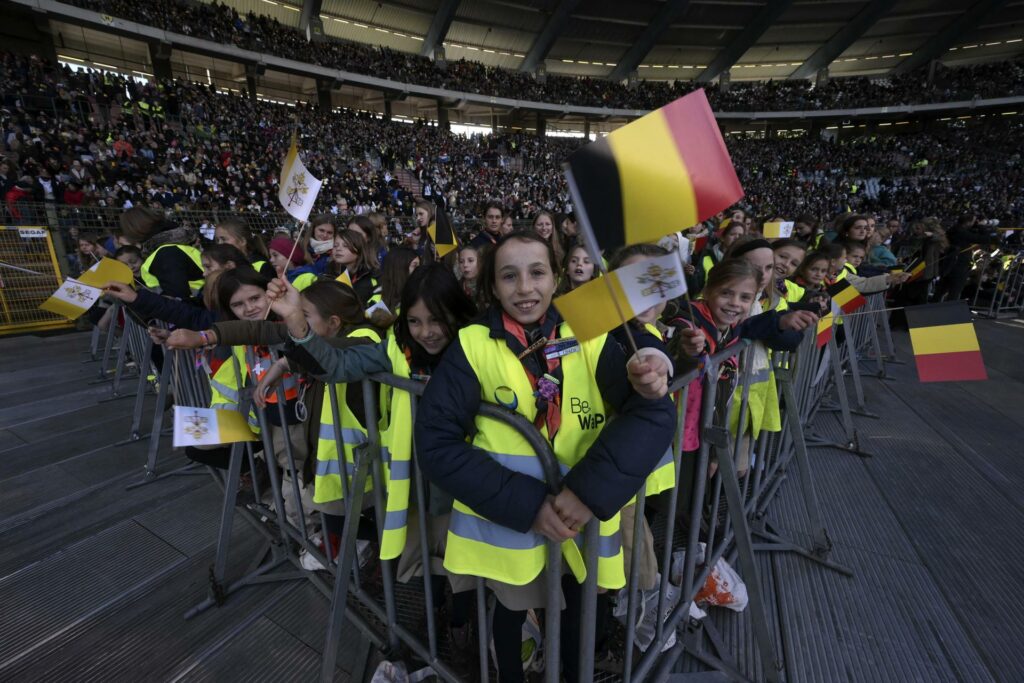 El papa concluye viaje a Bélgica; pide que no se encubran los abusos - 91f3c9a4d8a662d57a11c83e3893237c56f1558dw-1024x683