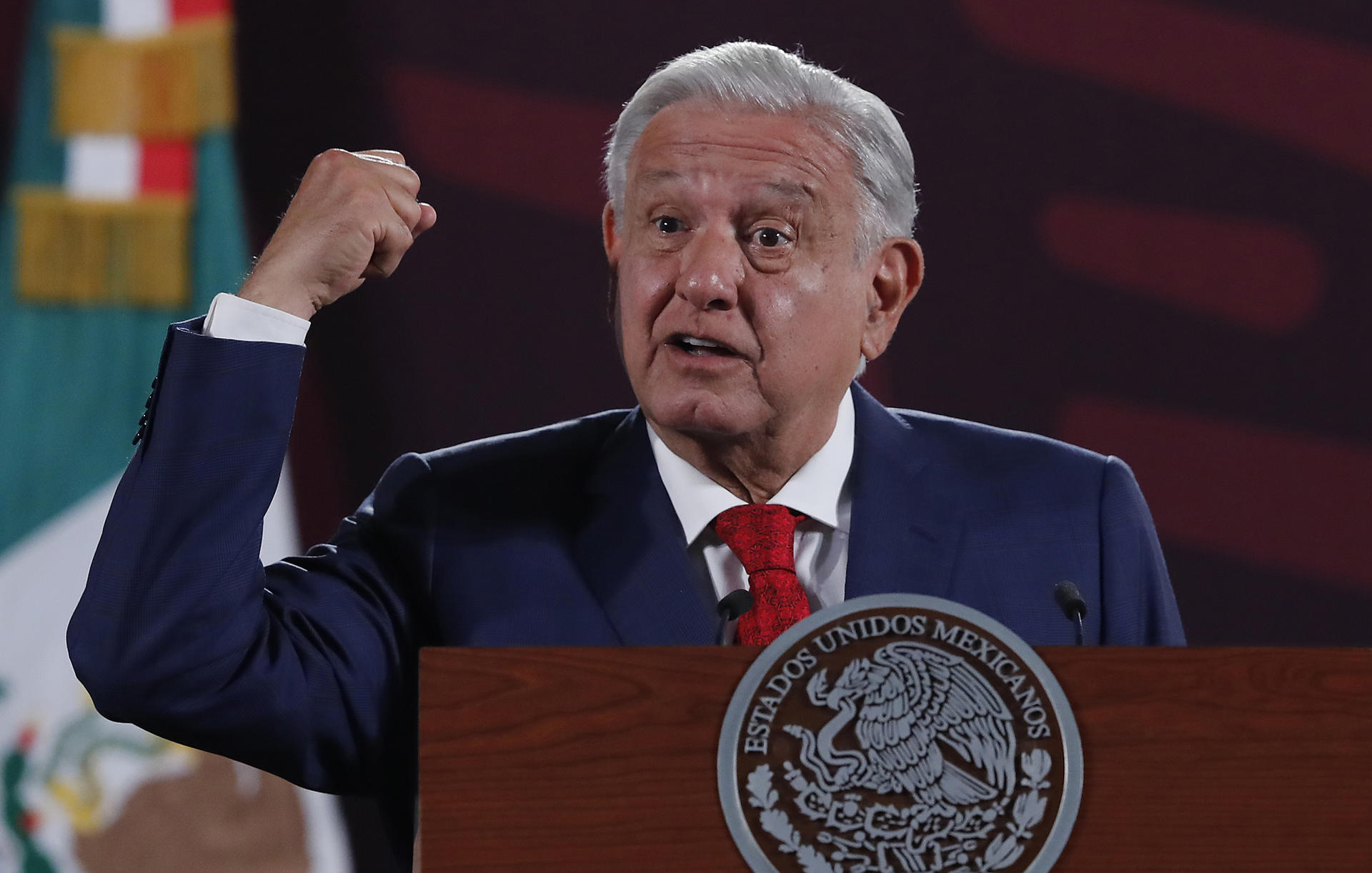 López Obrador ya no dormirá el lunes en Palacio Nacional