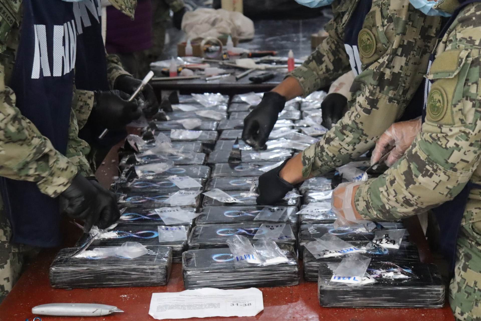 Marina confisca 1.5 toneladas de cocaína en Chiapas