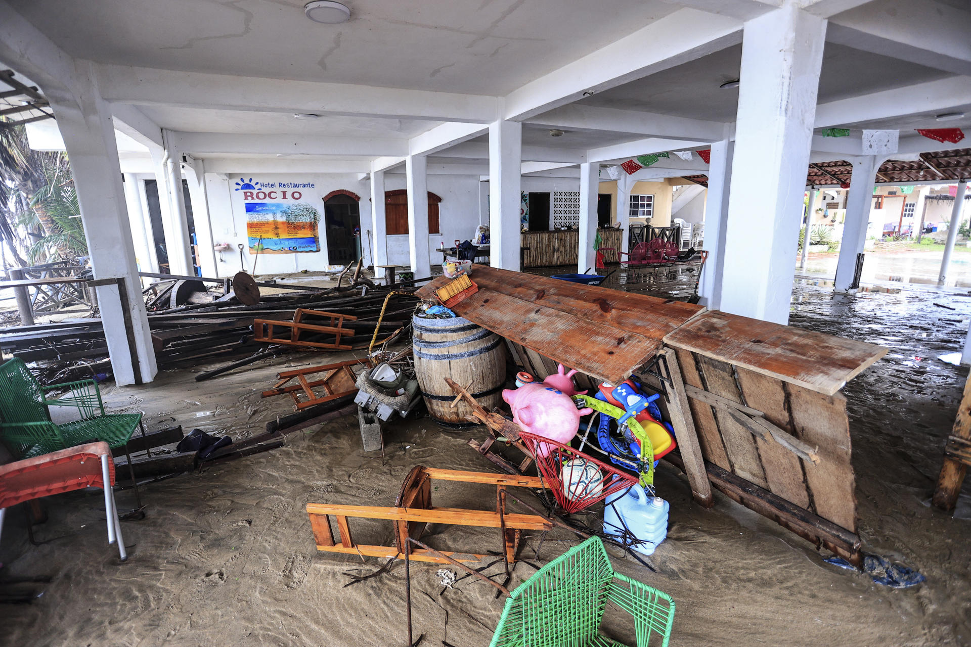 Suben a 10 los muertos por el paso de ‘John’