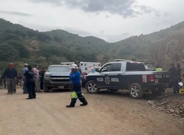 Dos muertos y un desaparecido por derrumbe de mina en Chihuahua