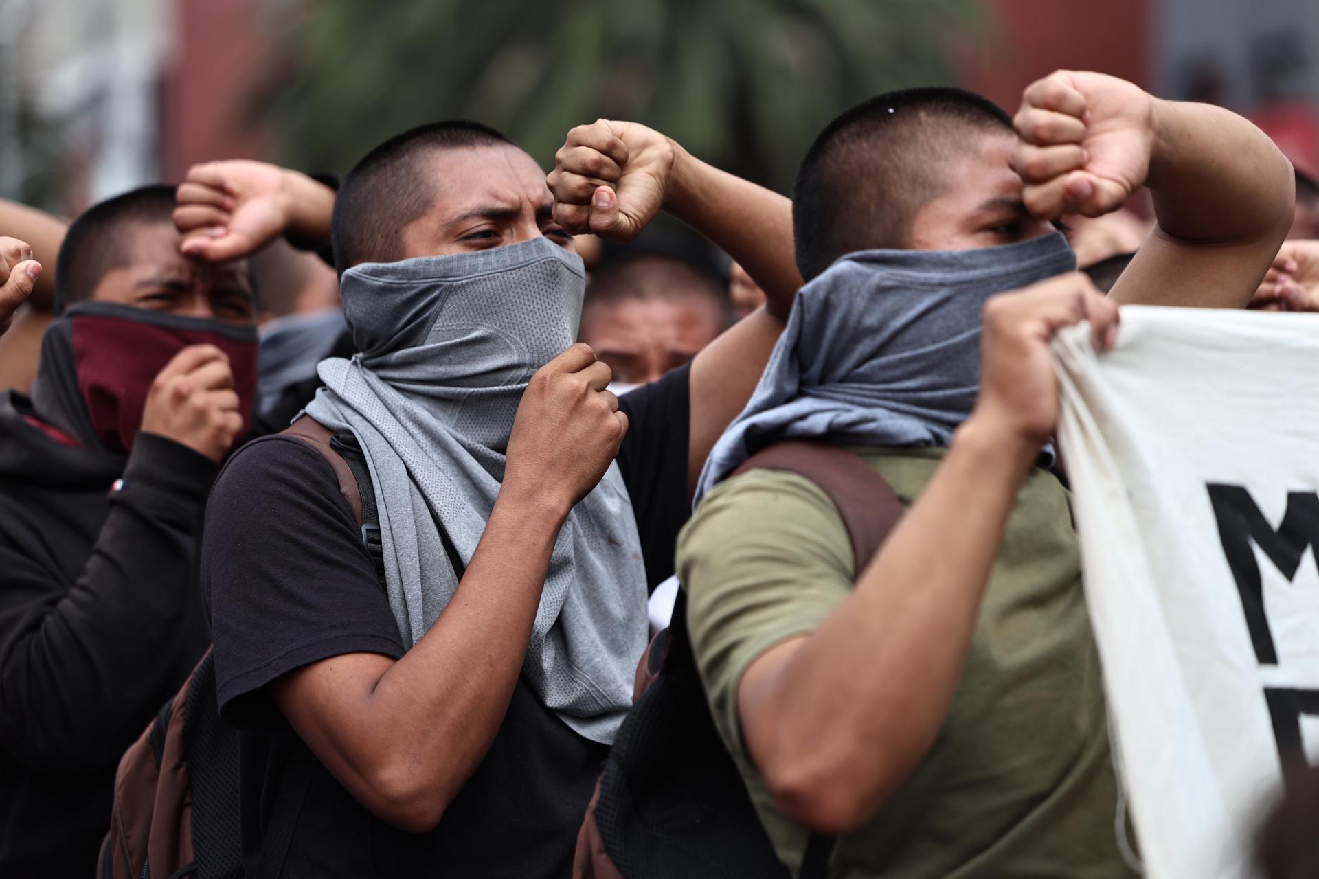 Piden desde EE.UU. a Sheinbaum no olvidarse del caso Ayotzinapa Piden desde EE.UU. a Sheinbaum no olvidarse del caso Ayotzinapa