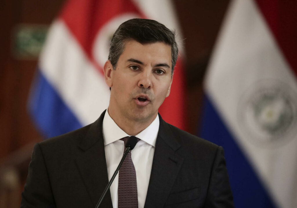 México agradece a Paraguay apoyo para detener al líder de La Barredora - santiago-pena-presidente-de-paraguay-1024x718