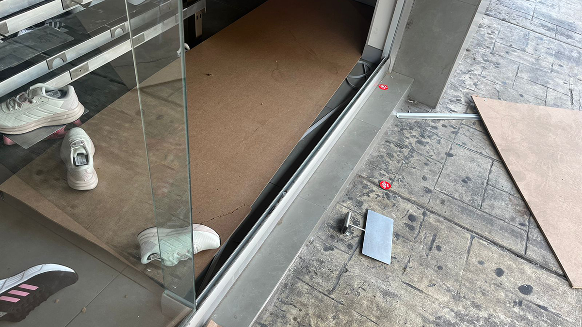 #Video Continúan los saqueos a negocios en Culiacán