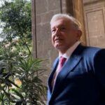 AMLO se hace presente en la FIL Zócalo