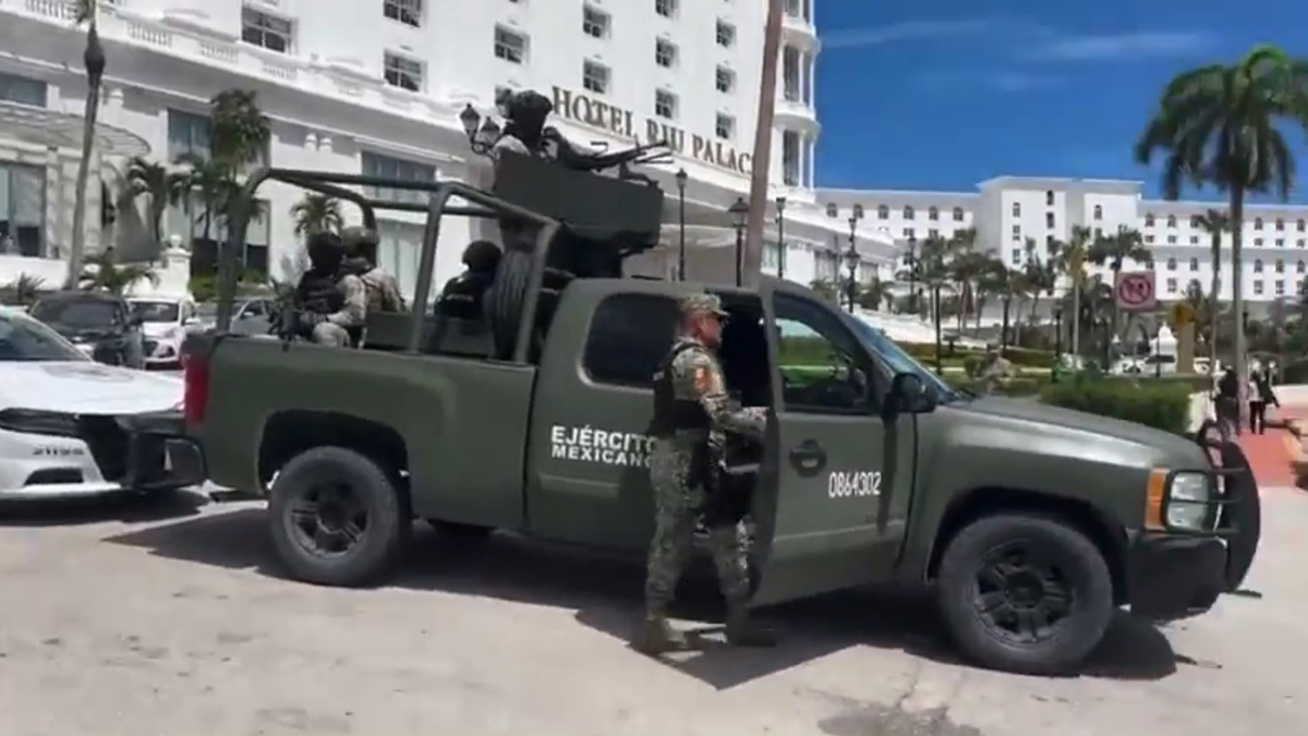 #Video Asesinan a hombre en zona hotelera de Cancún