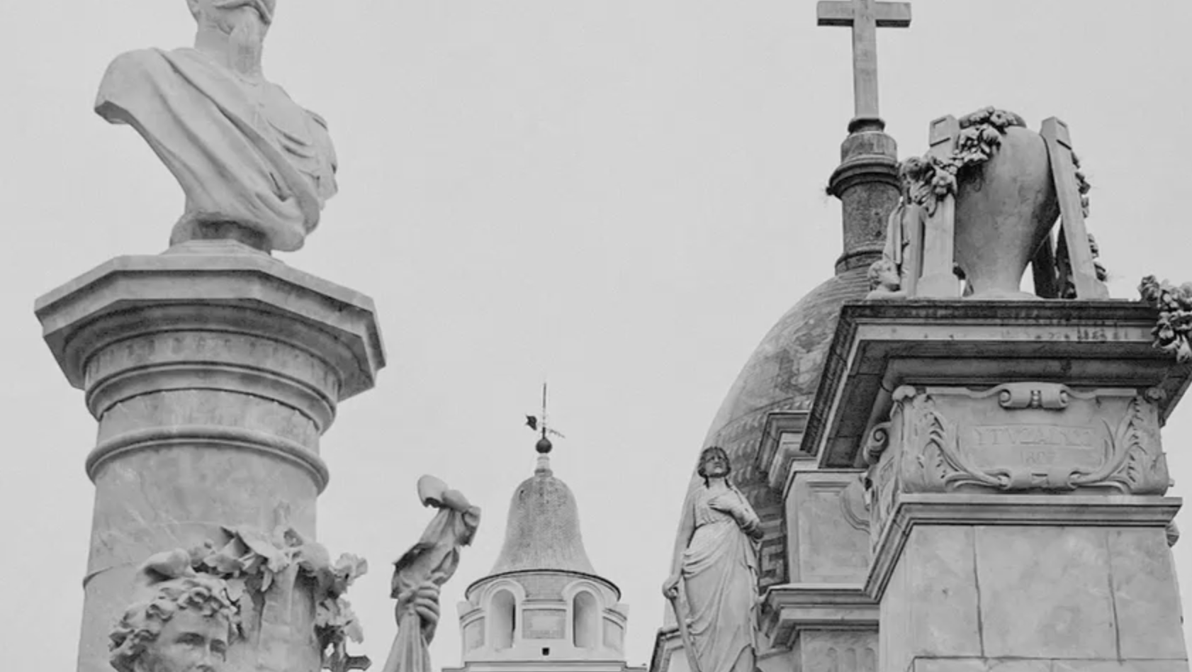 La escalofriante ciudad de los muertos La escalofriante ciudad de los muertos