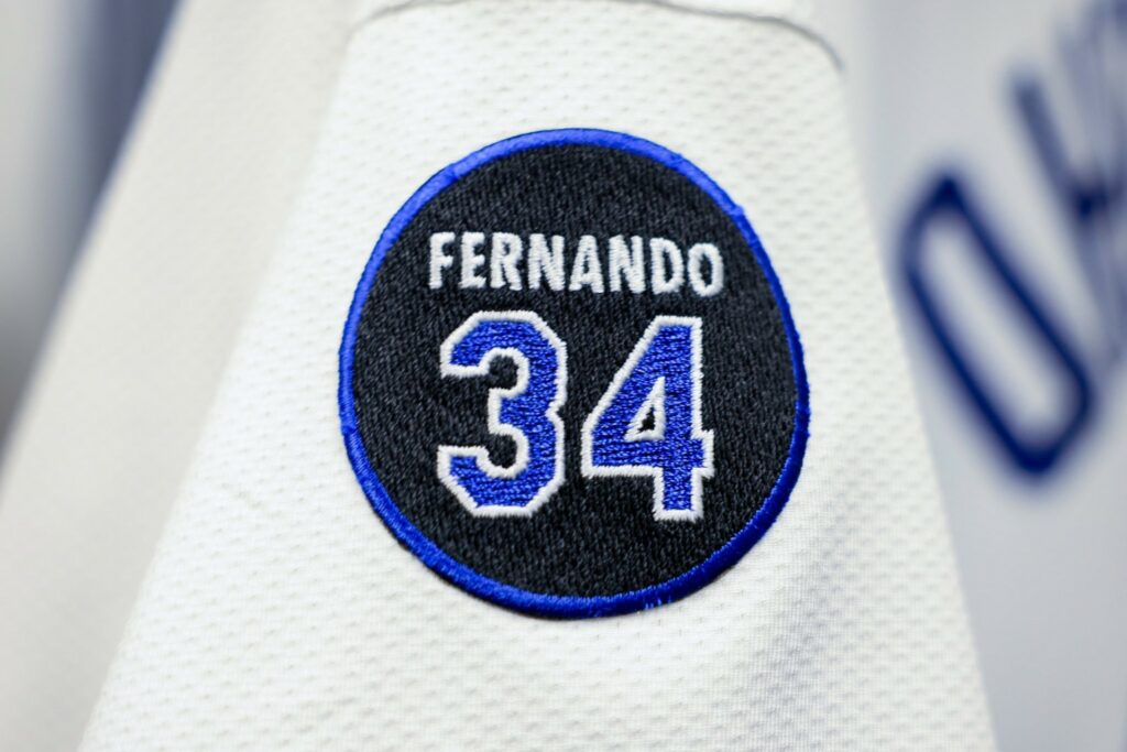 Primer playball de la Serie Mundial: celebración de un legado - dodgers-fernando-valenzuela-1024x683