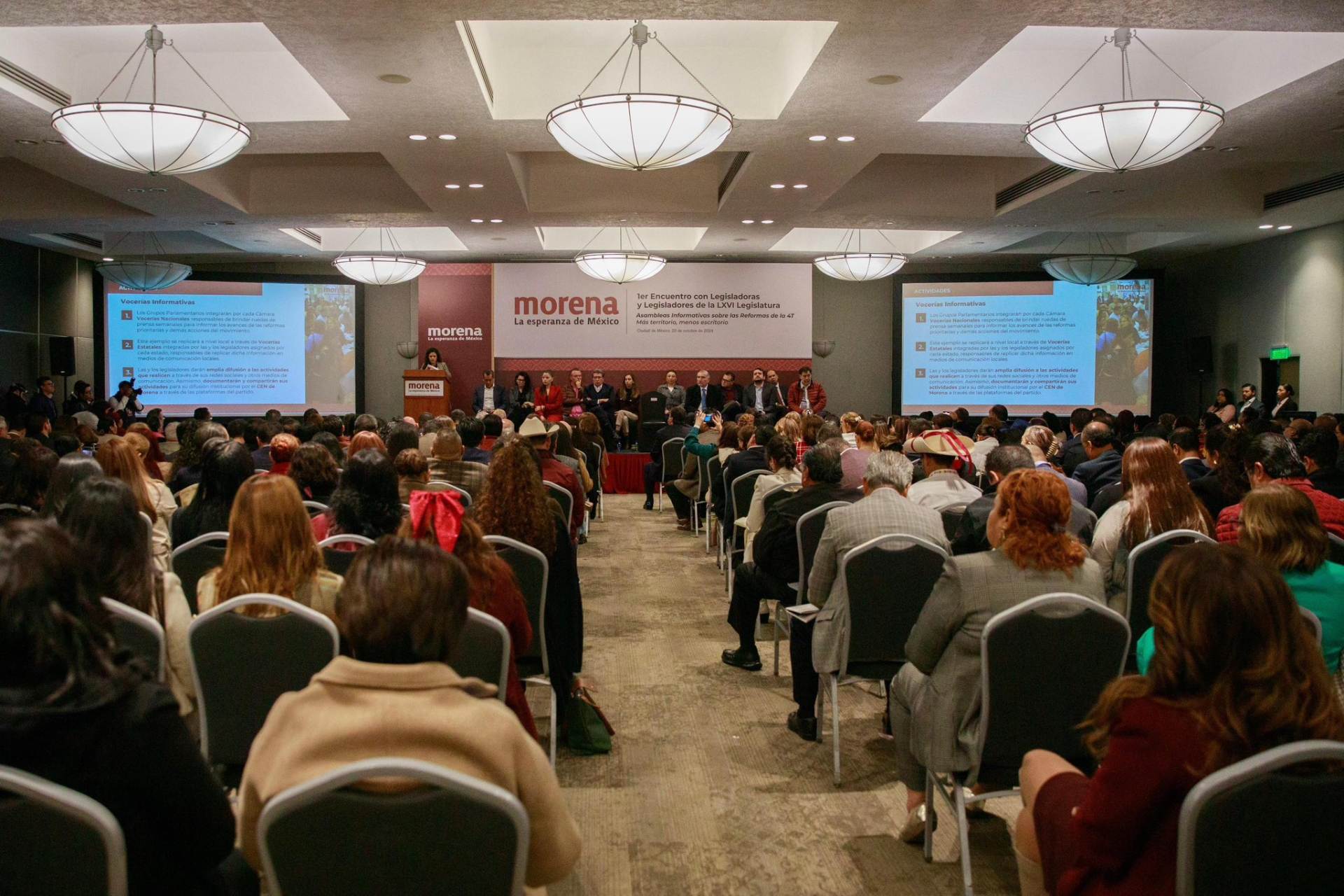 Morena va por impedir impugnaciones contra reformas a la Constitución Morena va por impedir impugnaciones contra reformas a la Constitución