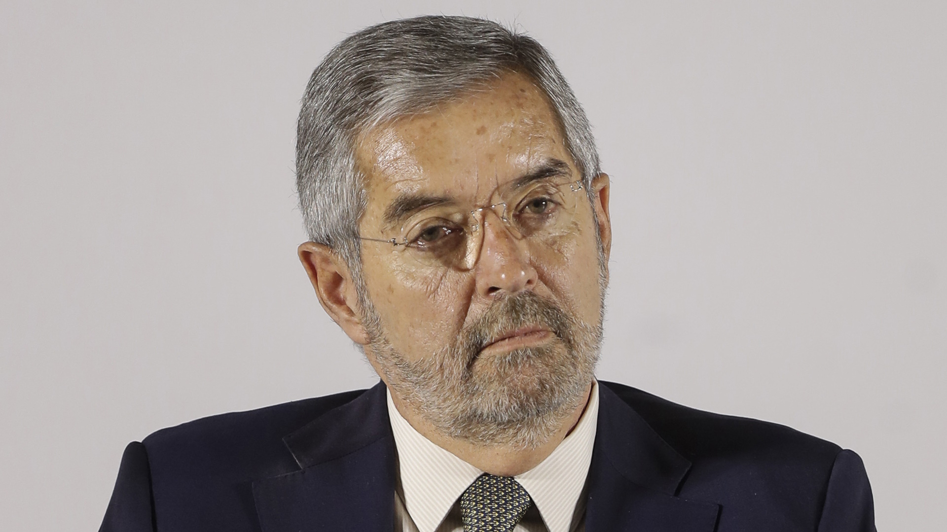 Canciller Juan Ramón de la Fuente llama a ministro de Egipto; extiende condolencias por muerte de migrantes en Chiapas Canciller Juan Ramón de la Fuente llama a ministro de Egipto; extiende condolencias por muerte de migrantes en Chiapas