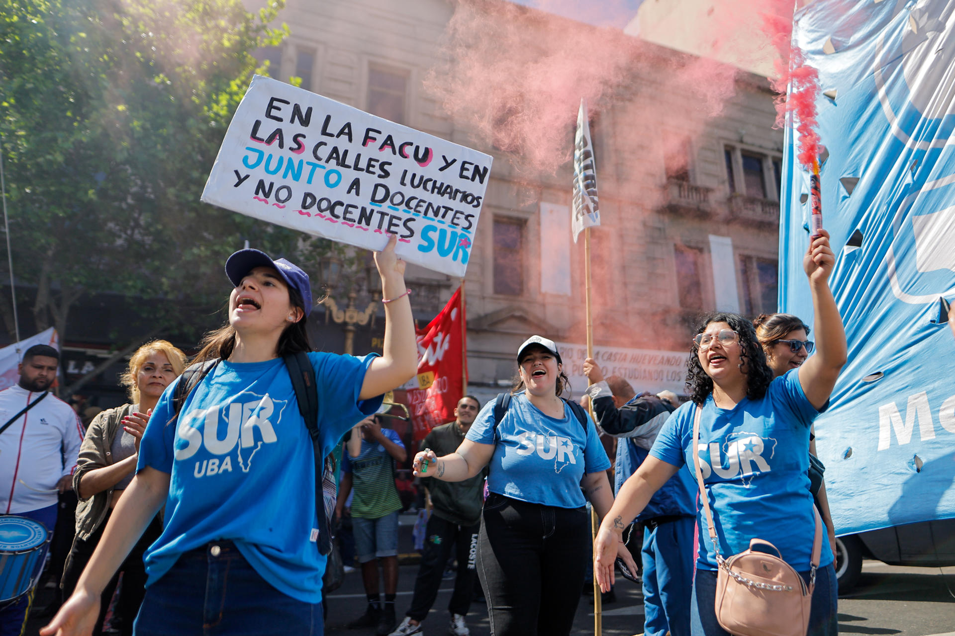 Las noticias para estar bien informado sobre América Latina este 13 de octubre, por Radar Latam 360 Las noticias para estar bien informado sobre América Latina este 13 de octubre, por Radar Latam 360