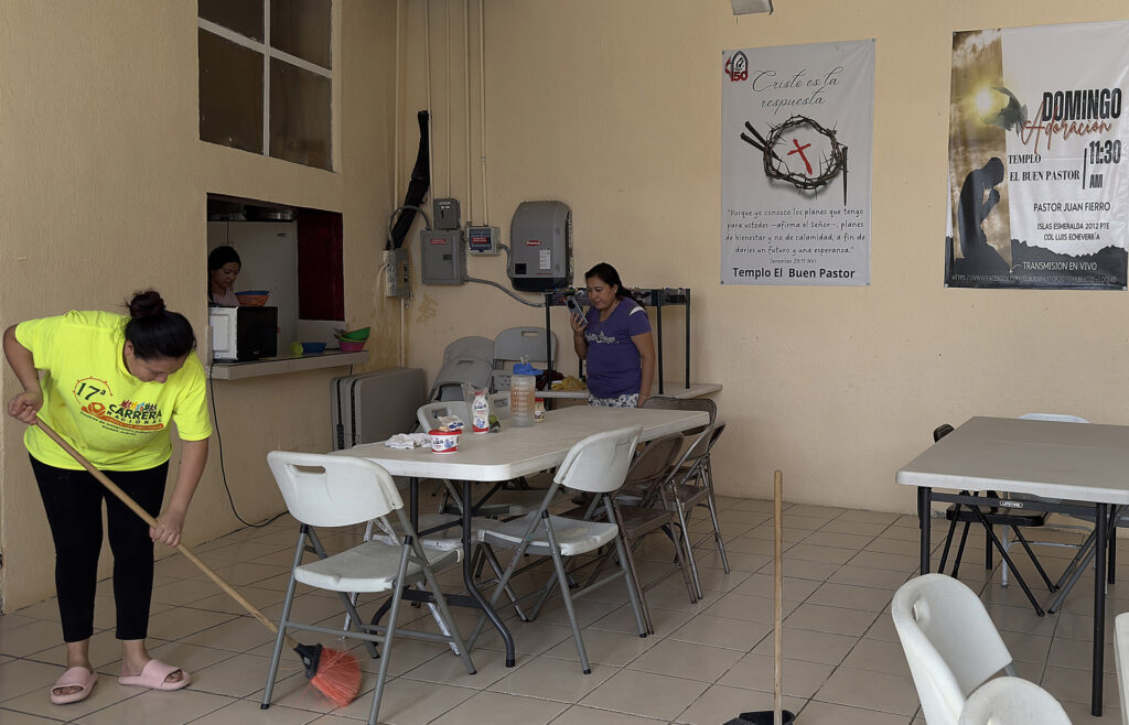 Aumenta tensión entre migrantes en Ciudad Juárez ante elecciones de EE.UU. - aumenta-la-tension-entre-migrantes-en-la-frontera-norte-de-mexico-de-cara-a-las-elecciones-en-eeuu-2-1024x658