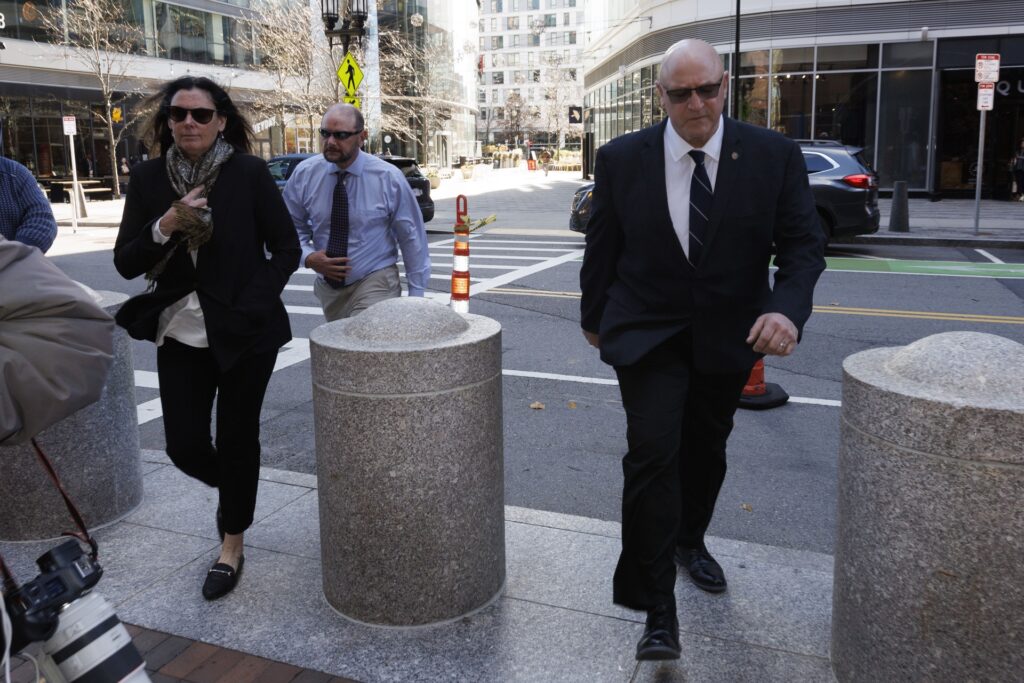 Condenan a 15 años de cárcel al exmilitar que filtró archivos del Pentágono en Discord - condenan-a-15-anos-de-carcel-al-exmilitar-que-filtro-archivos-del-pentagono-en-discord-1024x683