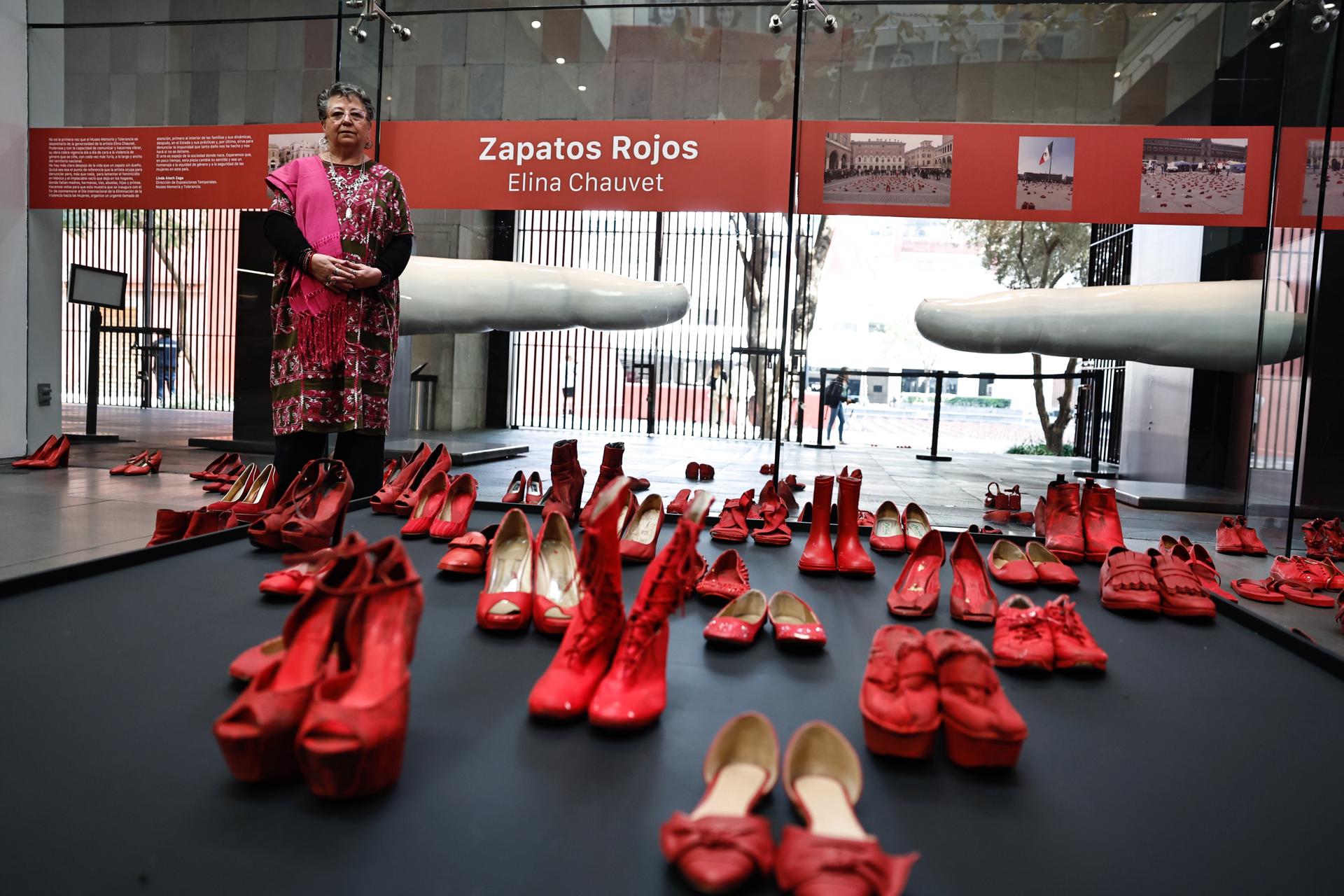 La instalación ‘Zapatos Rojos’ visibiliza la violencia de género en México La instalación ‘Zapatos Rojos’ visibiliza la violencia de género en México