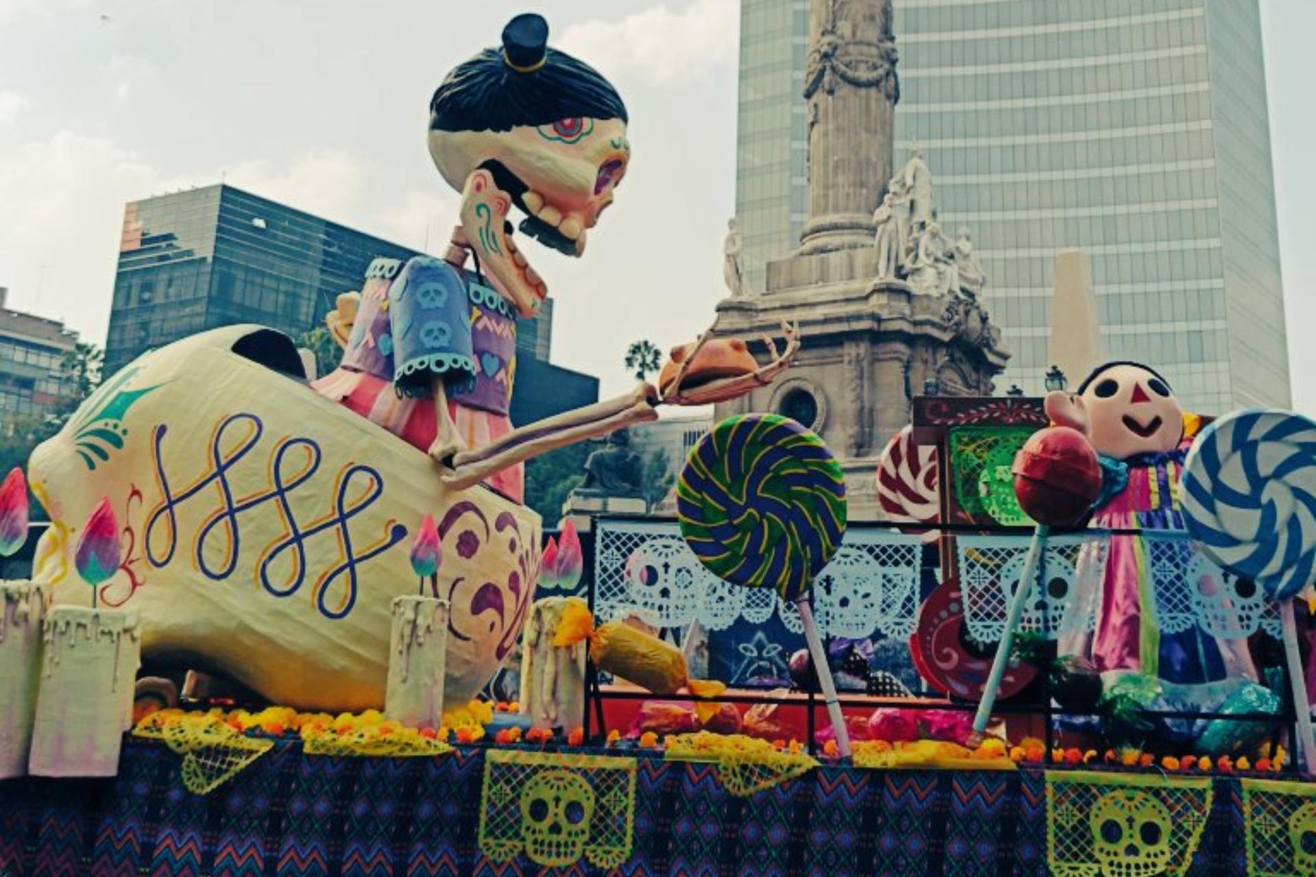 Día de Muertos llega en junio con desfile mundialista en CDMX; ¿A qué hora comienza? Día de Muertos llega en junio con desfile mundialista en CDMX; ¿A qué hora comienza?