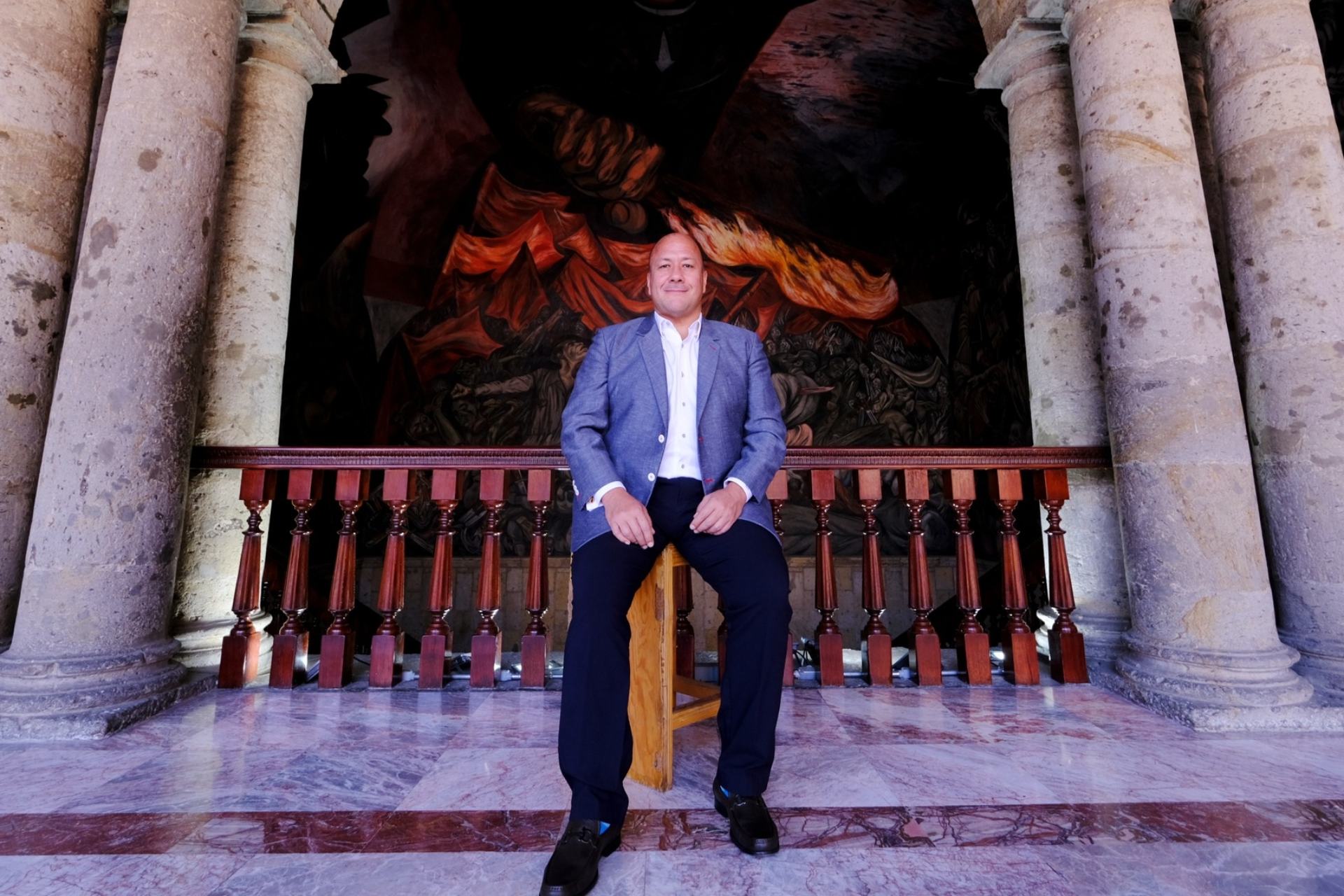 Entregamos buenas cuentas en Jalisco, ahora mi sueño es dirigir a las Chivas: Enrique Alfaro