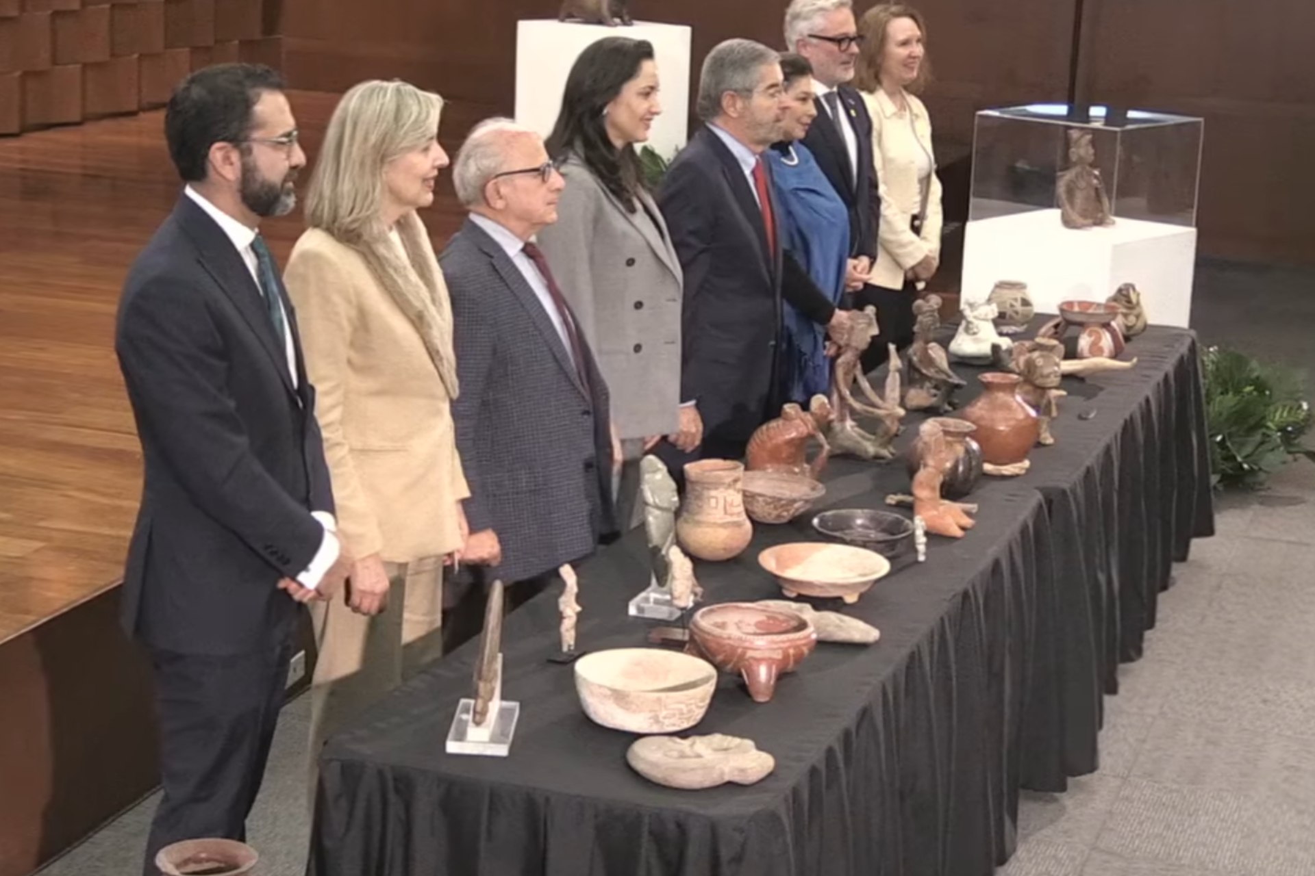 México recupera 220 piezas arqueológicas: “es en beneficio de todos”: De la Fuente