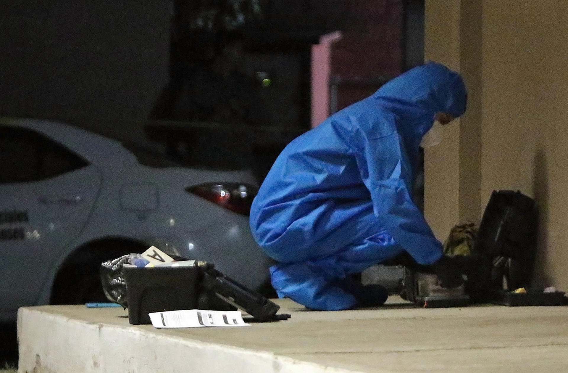 Identifican los 11 cuerpos hallados en camioneta; son parte de los desaparecidos de Chautipan Identifican los 11 cuerpos hallados en camioneta; son parte de los desaparecidos de Chautipan