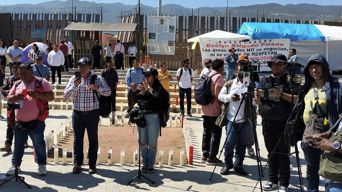 Asaltan al periodista Luis Nava en Chilpancingo; le robaron su computadora y celular