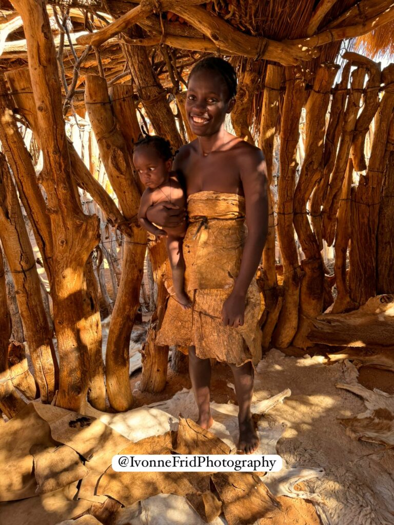 Viaja al pasado en el museo viviente de los damara en Namibia - whatsapp-image-2024-11-14-at-52439-pm-768x1024