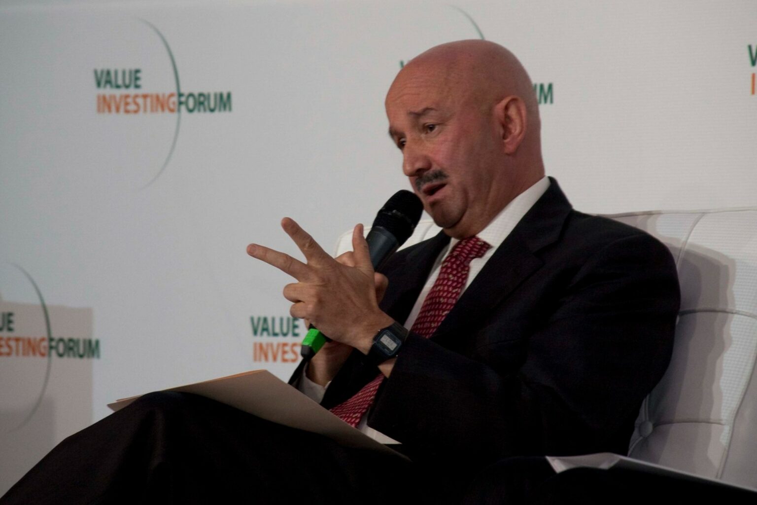 Salinas de Gortari reaparece en un podcast y se declara "desempleado"