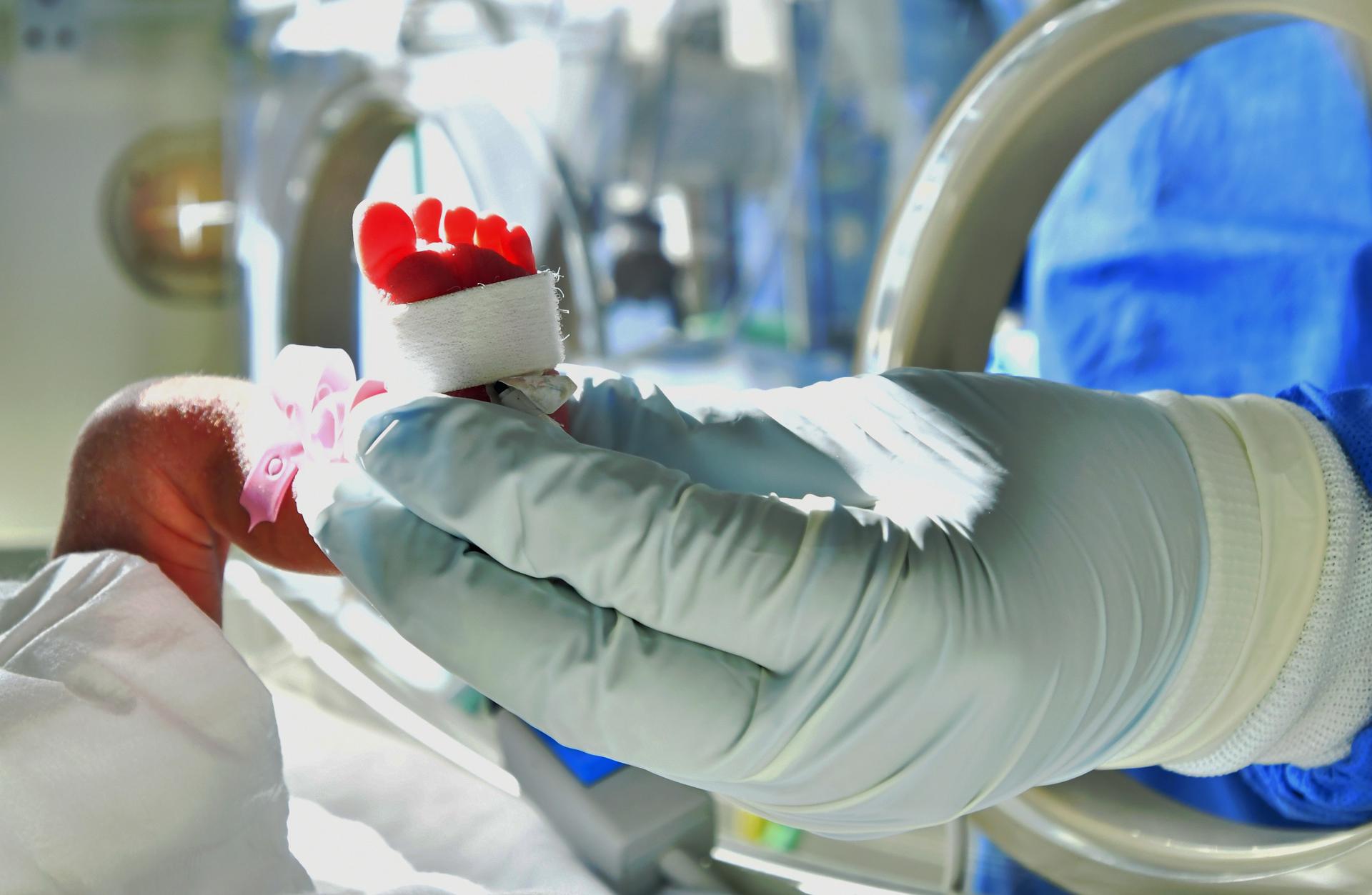 Es un caso que debe sancionarse: Sheinbaum sobre muertes por bacteria Klebsiella Oxytoca en hospitales del Edomex Es un caso que debe sancionarse: Sheinbaum sobre muertes por bacteria Klebsiella Oxytoca en hospitales del Edomex