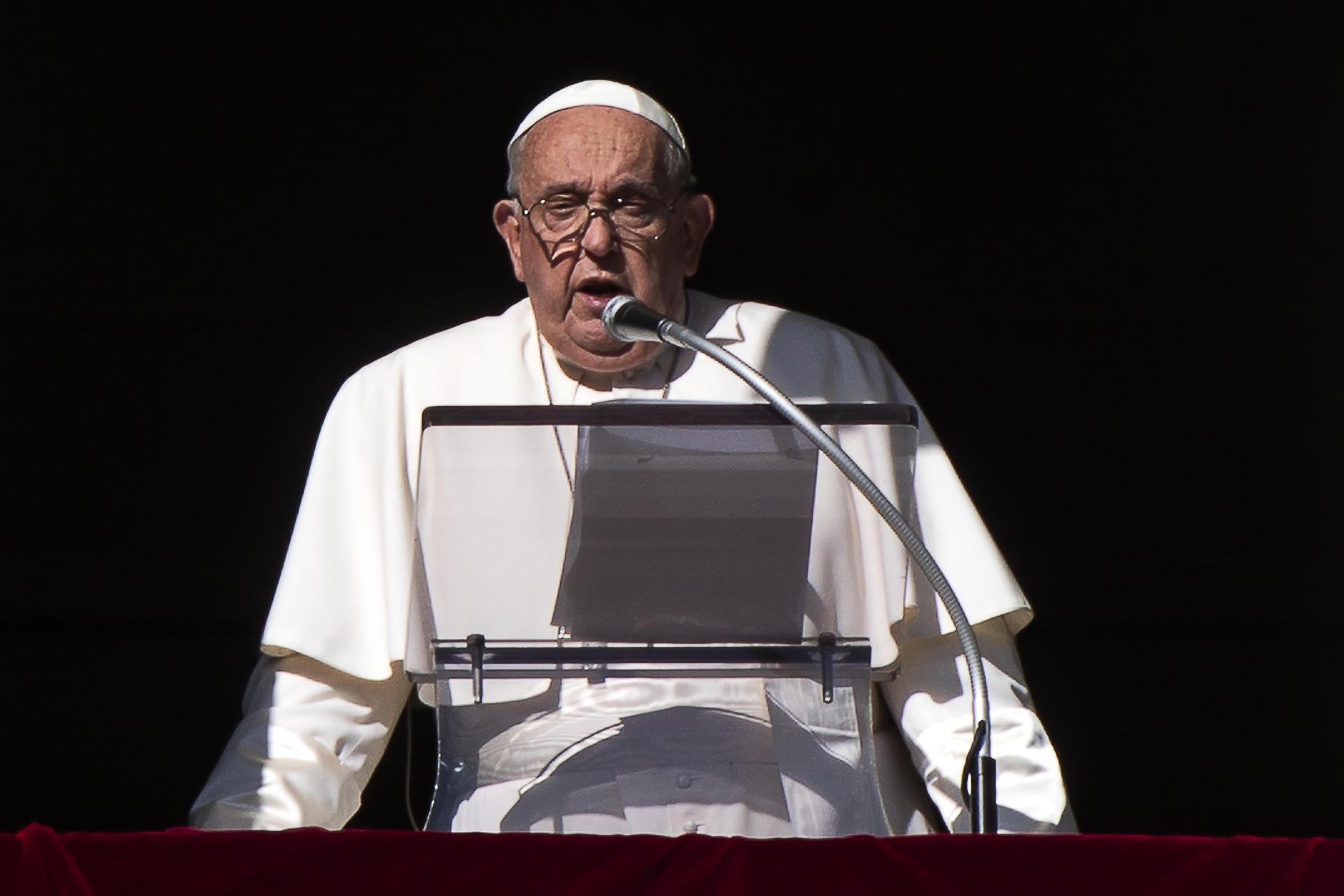 Papa Francisco pide la paz en Ucrania con la amenaza del invierno para millones de desplazados Papa Francisco pide la paz en Ucrania con la amenaza del invierno para millones de desplazados