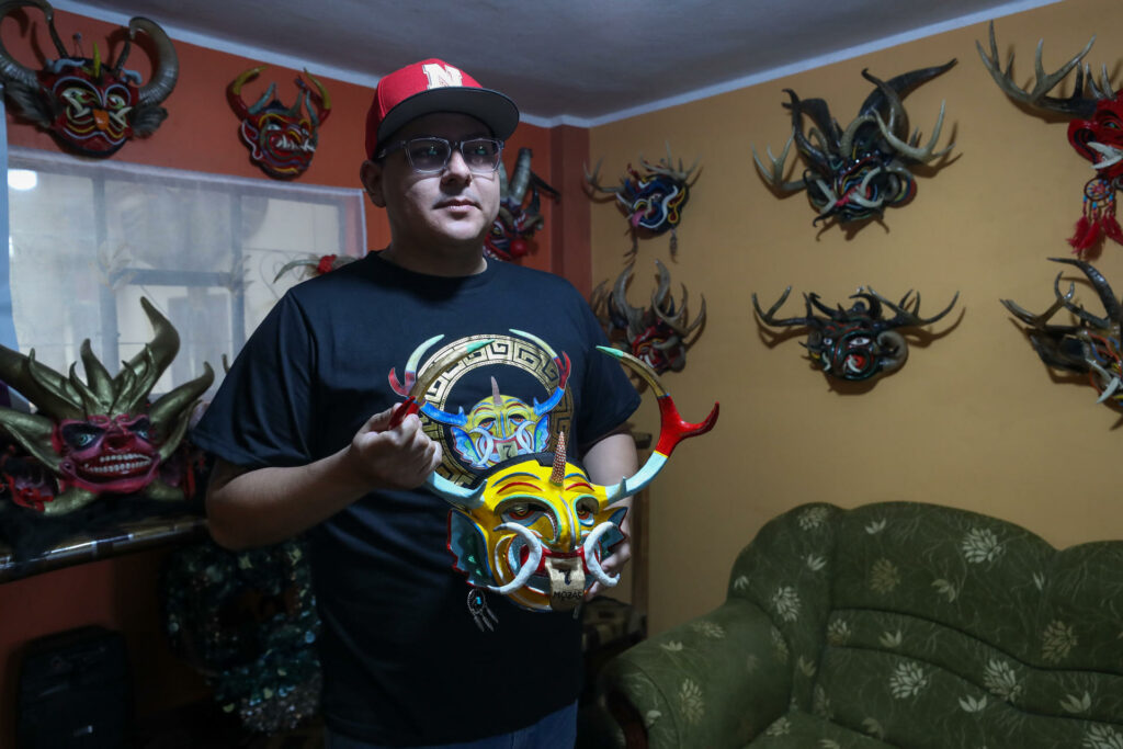 Miles de diablos desatan su picardía en una mágica celebración en Ecuador - 0e486be49765e1957698a0463007cd50cab9f364w-1024x683