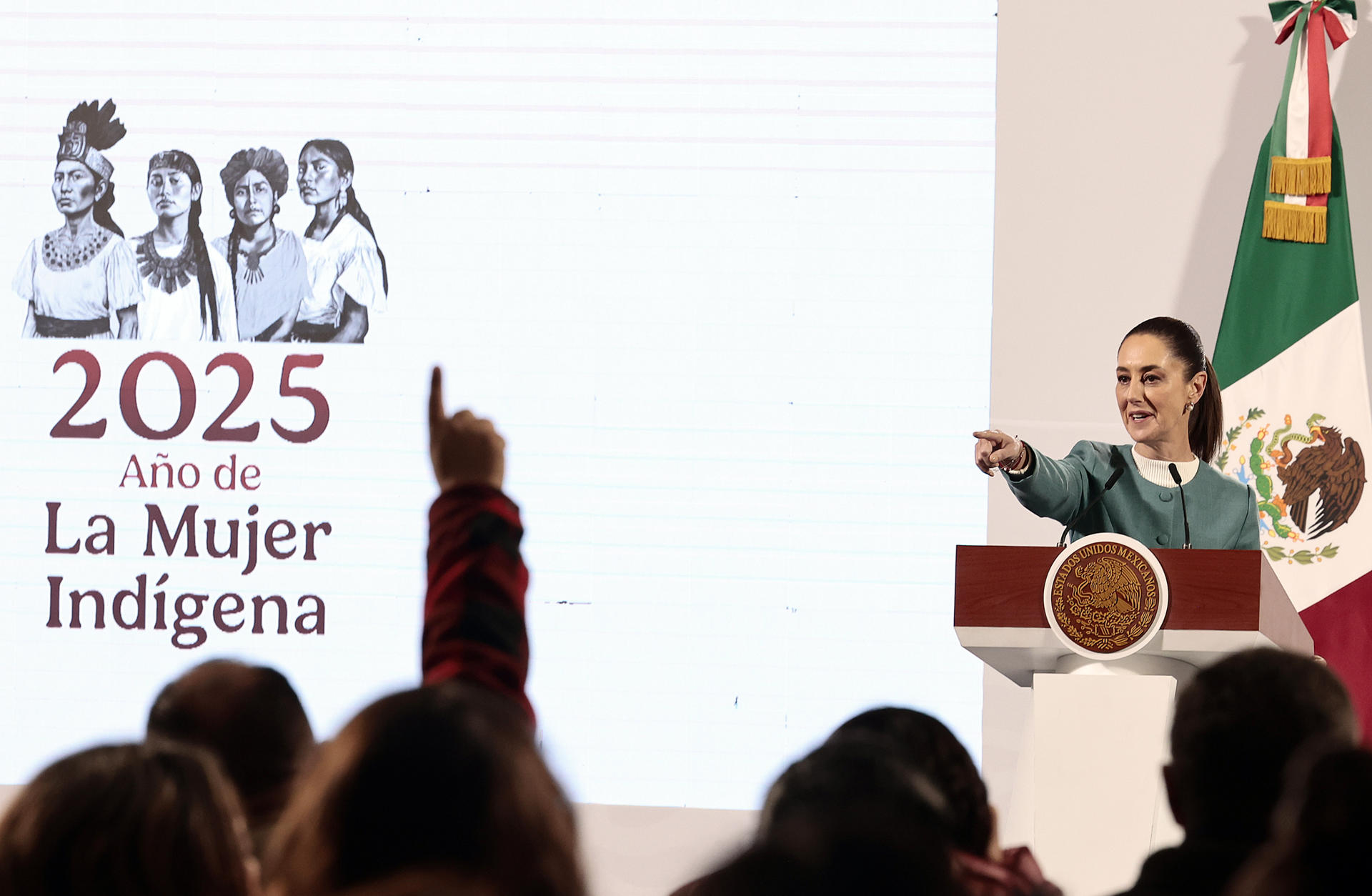 Casi la mitad de los mexicanos prevén que la relación Sheinbaum-Trump será “complicada”