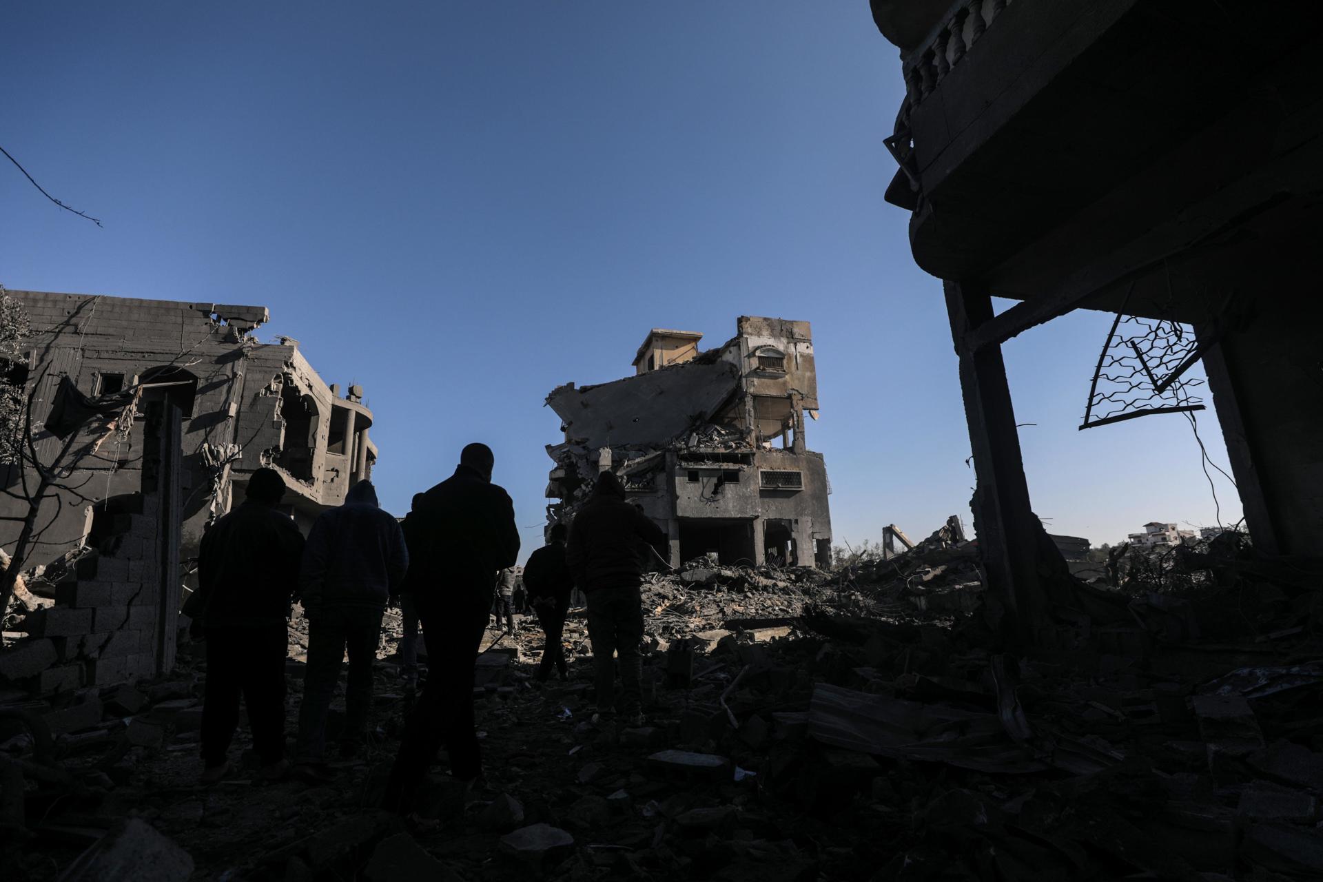 Cifra de muertos en Gaza se eleva a 45 mil 717 tras los últimos bombardeos israelíes