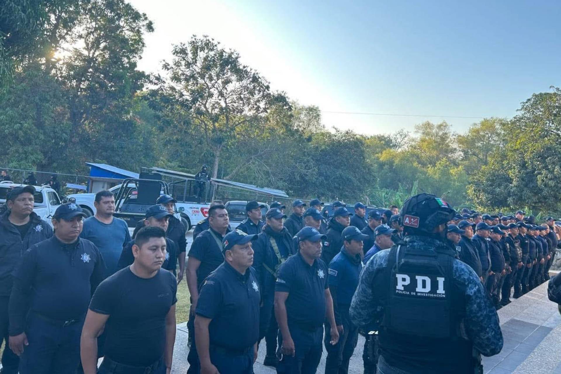 Detienen a 87 policías de Chiapa de Corzo, en Chiapas Detienen a 87 policías de Chiapa de Corzo, en Chiapas