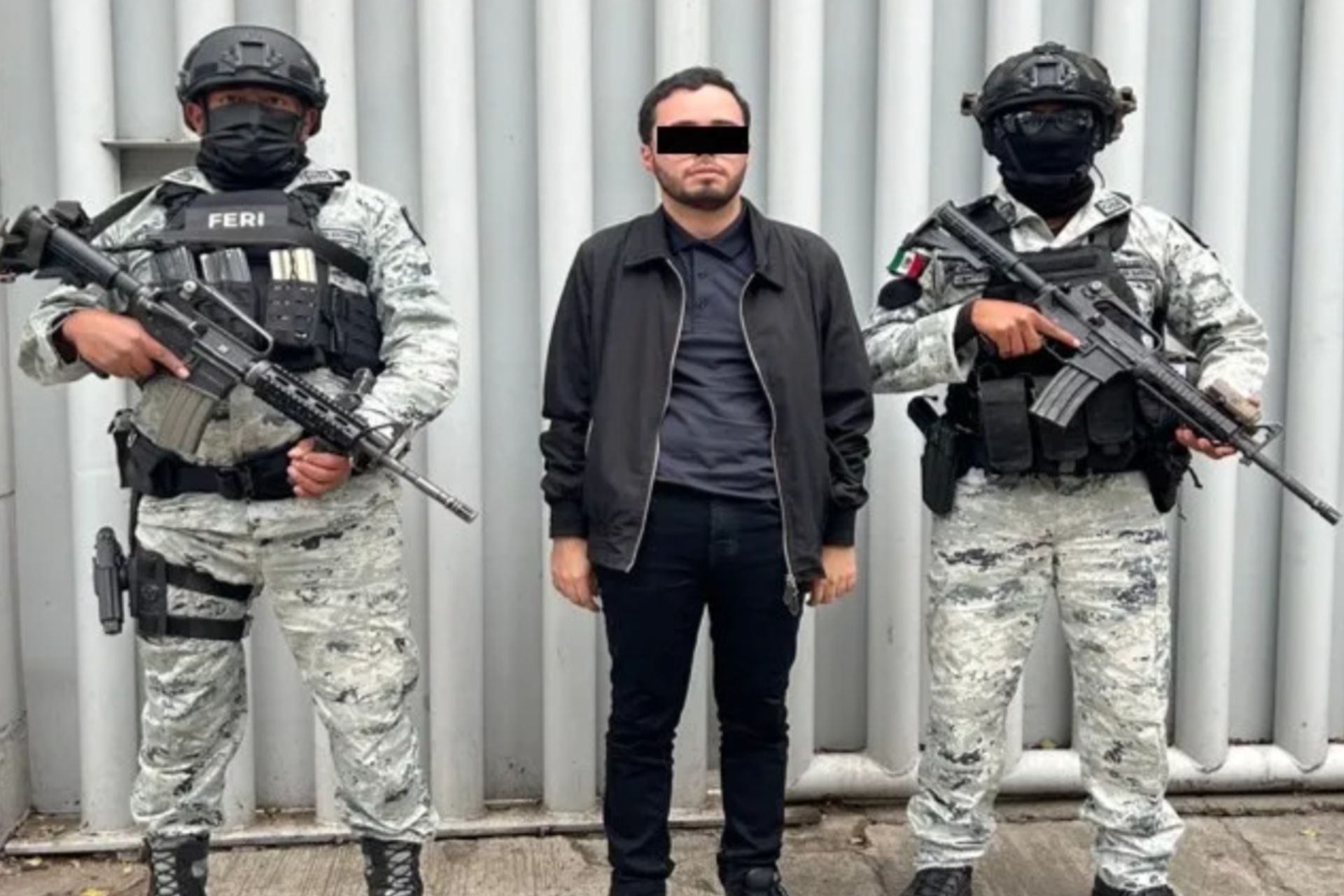 Detienen a tres hombres en la Ciudad de México con droga valuada en 1.7 mdp