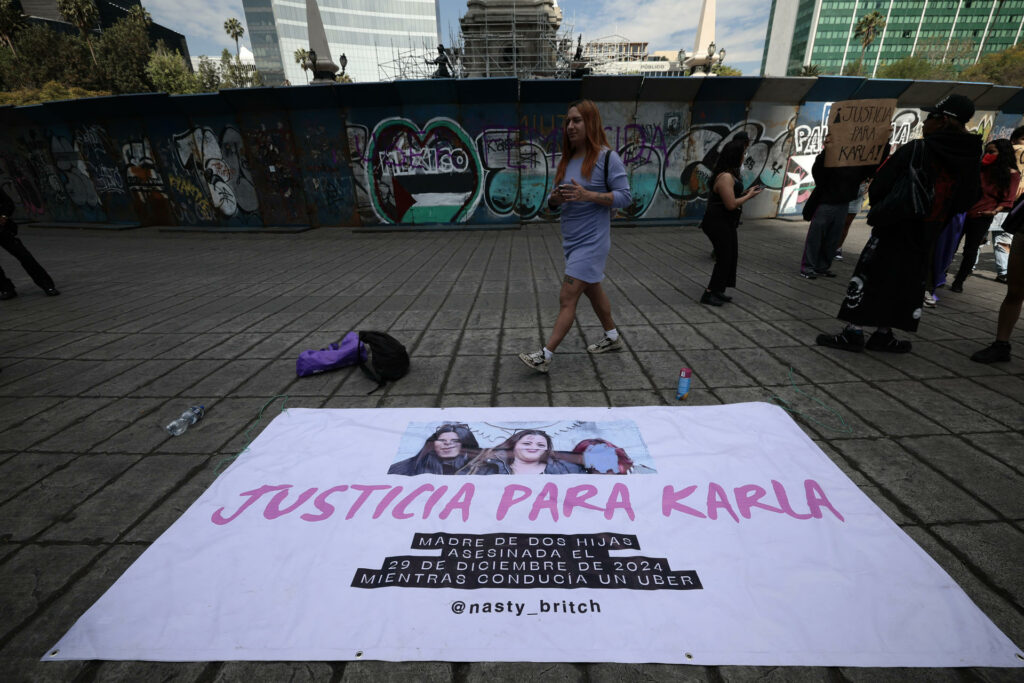 Manifestantes exigen justicia en CDMX por asesinato de una conductora de Uber - f10a11a99231af6edec6b606601add8b749312cbw-1024x683