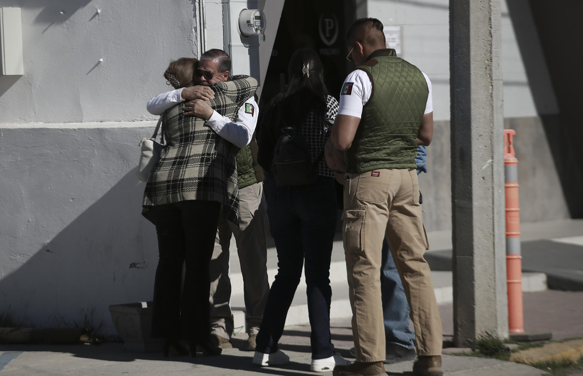 INM asegura que es colombiano uno de los asesinos de agente migratorio