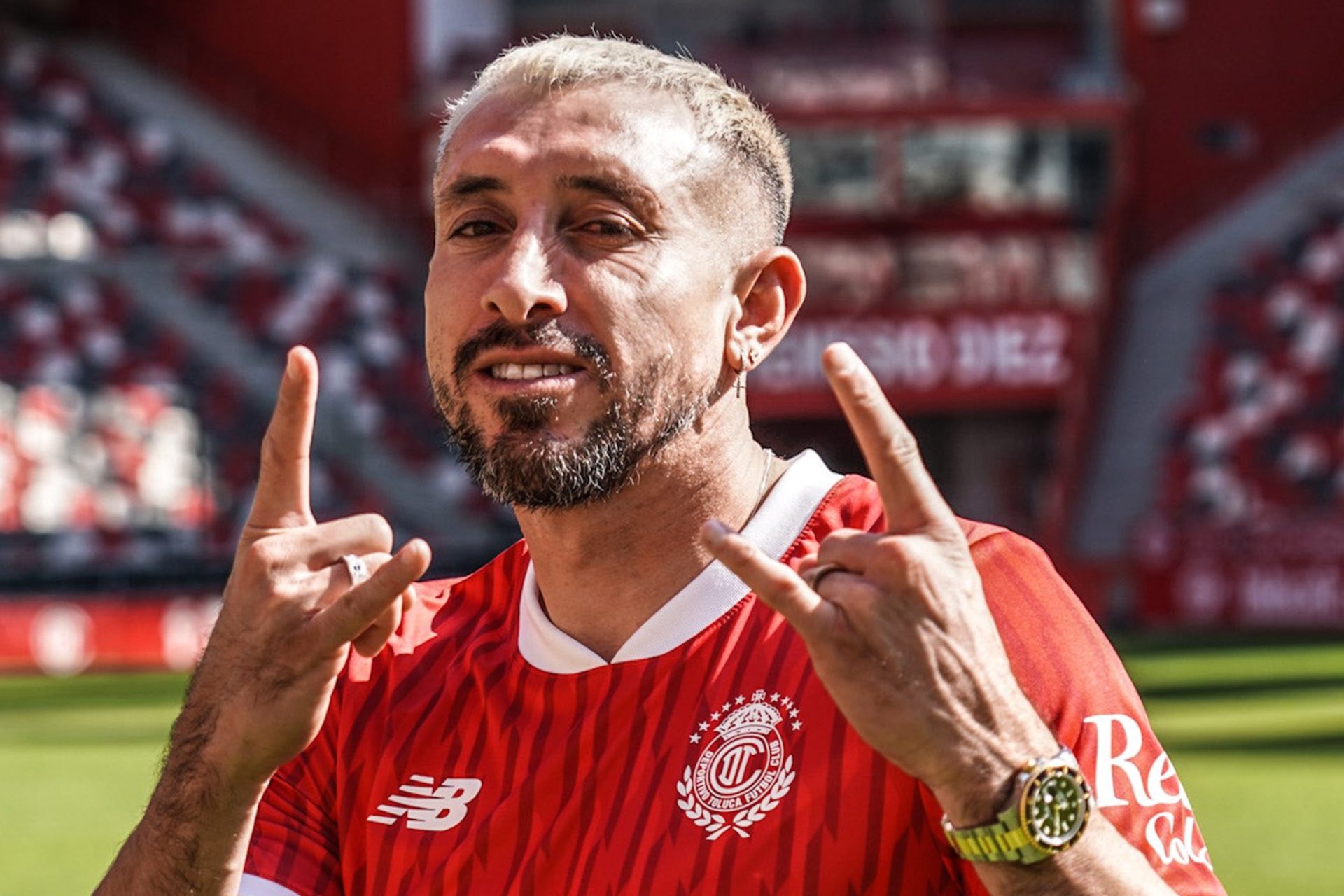 Héctor Herrera regresa al futbol mexicano con el Toluca Héctor Herrera regresa al futbol mexicano con el Toluca