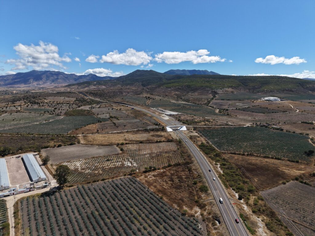 Inaugura Sheinbaum en Oaxaca la carretera Mitla-Tehuantepec - inaugura-sheinbaum-en-oaxaca-la-carretera-mitla-tehuantepec-2-1024x768
