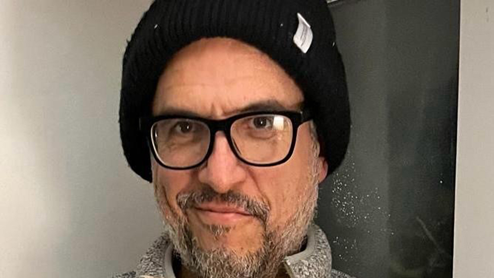 Desaparece el poeta mexicano Julio Trujillo en Inglaterra Desaparece el poeta mexicano Julio Trujillo en Inglaterra