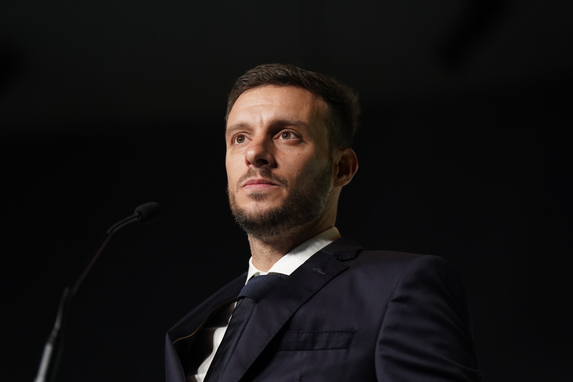 Anselmi es presentado con el Porto; acusa al Cruz Azul de cambiarle las reglas y difamarlo Anselmi es presentado con el Porto; acusa al Cruz Azul de cambiarle las reglas y difamarlo