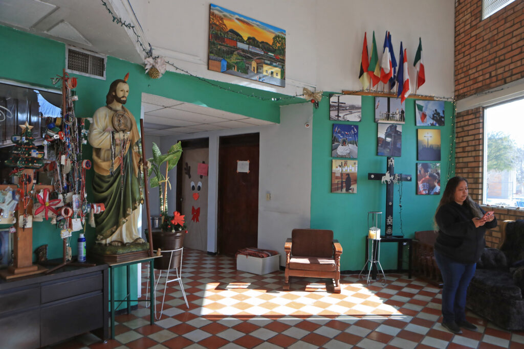 Migrantes en la frontera norte de México replantean su regreso ante el regreso de Trump - migrantes-en-la-frontera-norte-de-mexico-replantean-su-regreso-ante-el-regreso-de-trump-1024x683