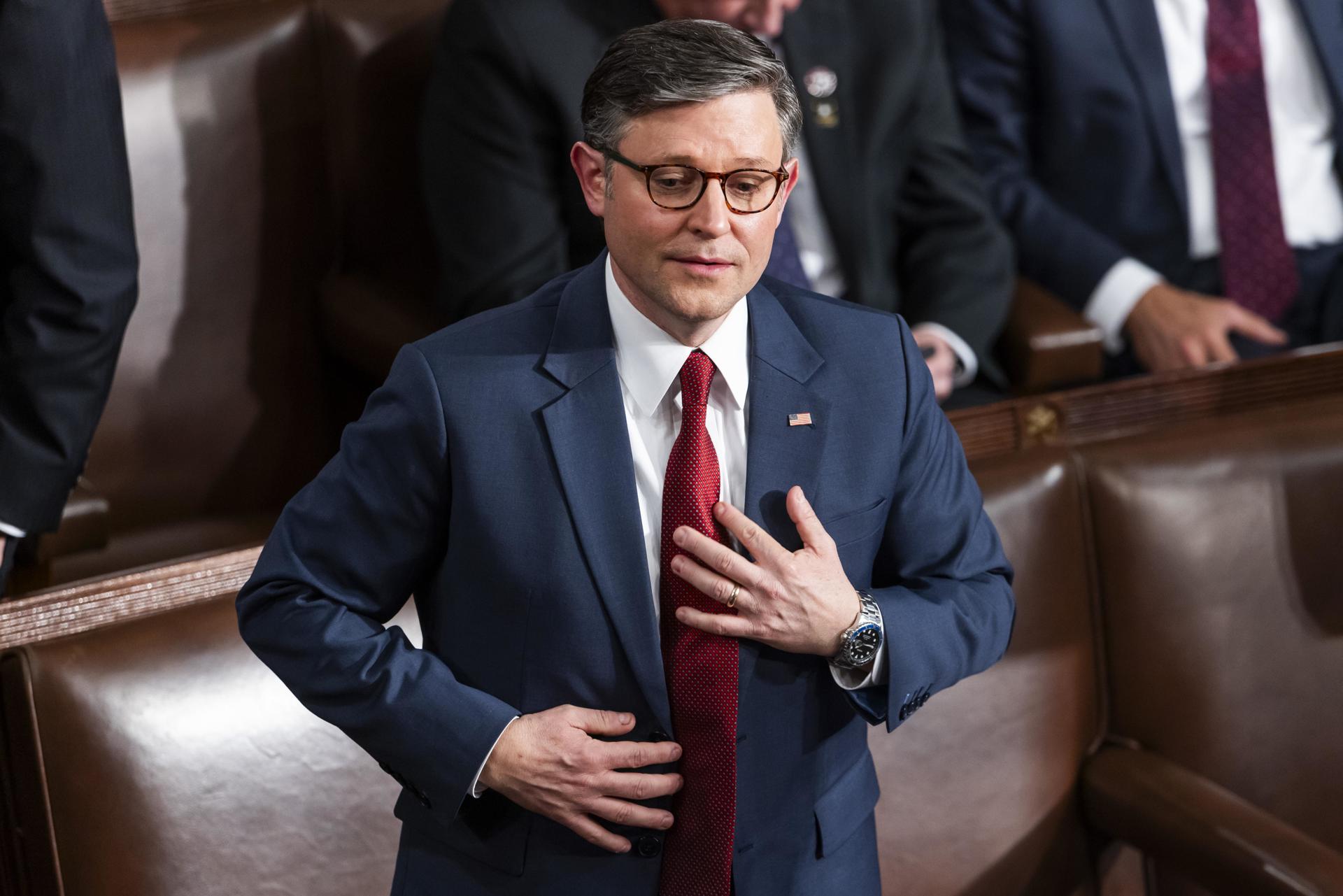 Mike Johnson se convierte en presidente de la Cámara de Representantes de EE.UU.