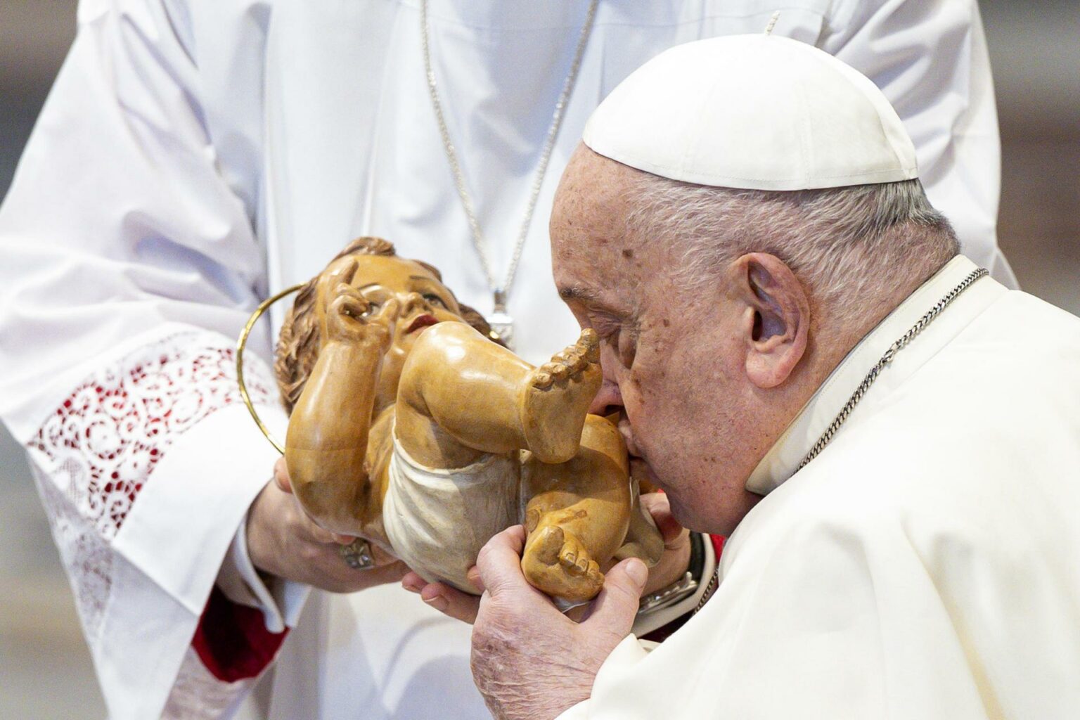 Papa Francisco apela a seguir rezando por la paz y el fin de las guerras