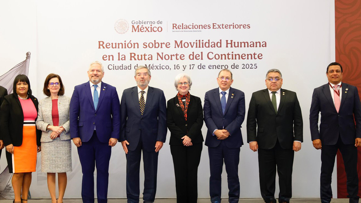 “Se avecinan cambios importantes”: canciller De la Fuente pide estar preparados ante regreso de Trump a la Casa Blanca