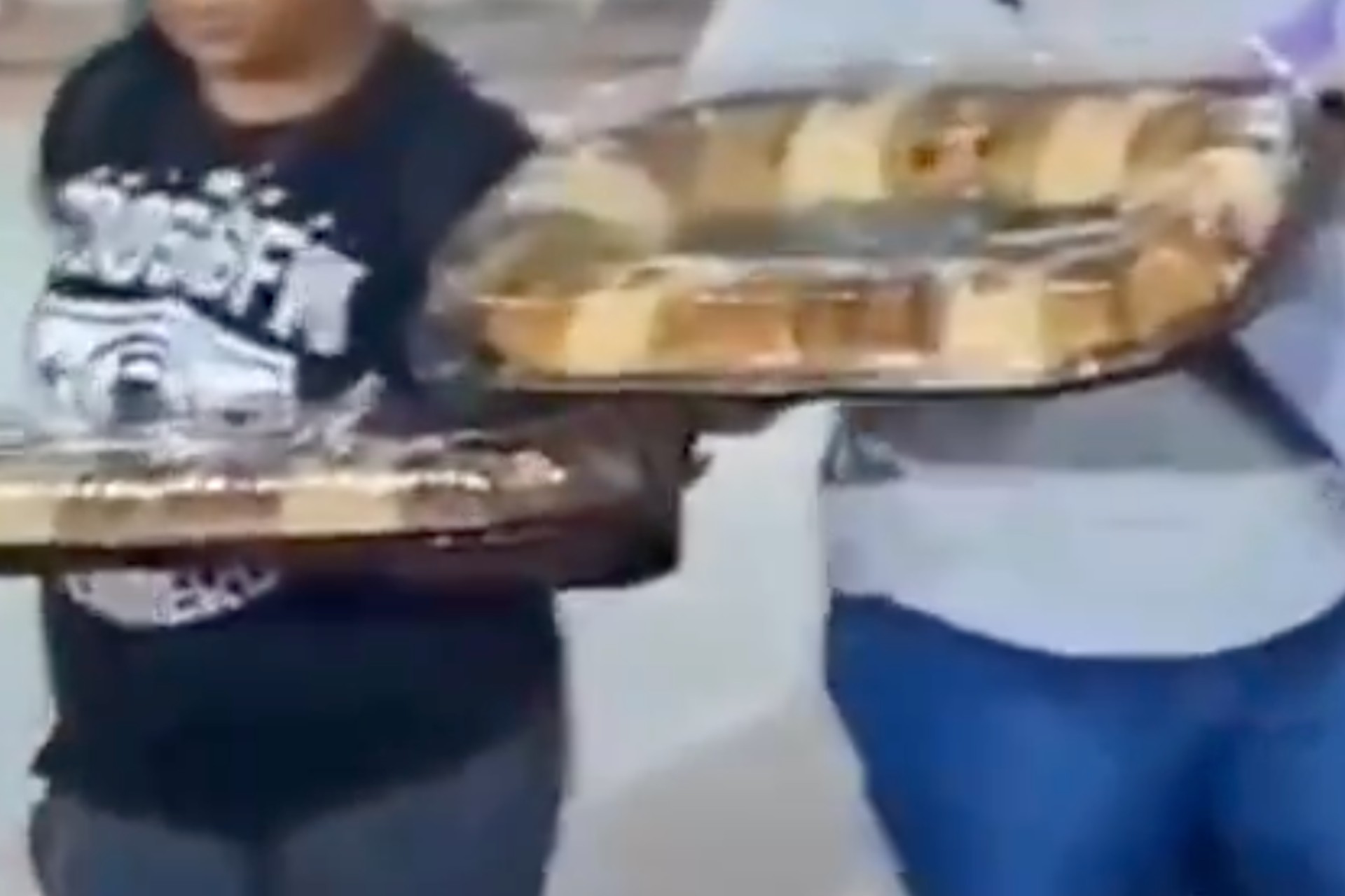 Sheinbaum rechaza que CJNG reparta roscas y juguetes en Tabasco