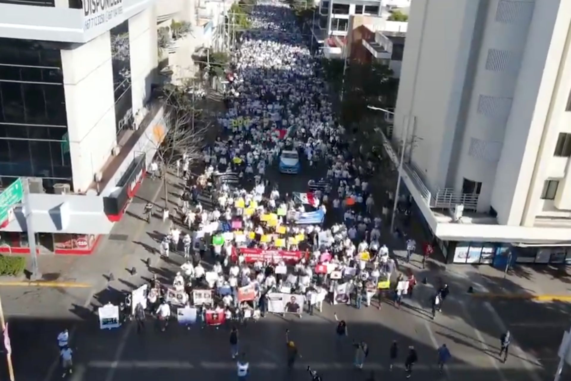 Trabajamos en Sinaloa para restablecer la paz, no es labor del Gobierno quitar a gobernadores: Sheinbaum