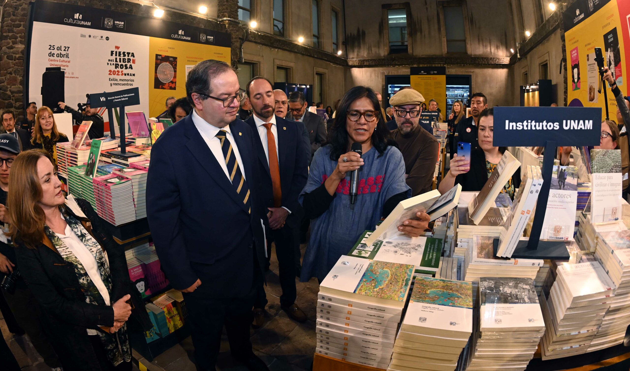 Inauguran la 46 Feria Internacional del Palacio de Minería Inauguran la 46 Feria Internacional del Palacio de Minería