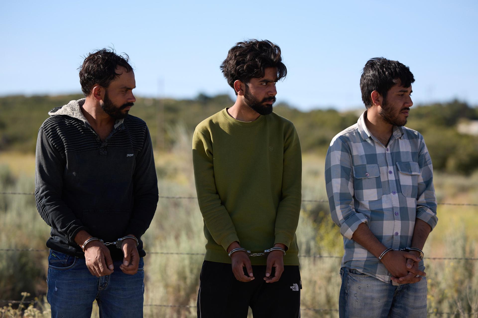 Universidad de Syracuse denuncia inconsistencias en datos oficiales de detención de migrantes Universidad de Syracuse denuncia inconsistencias en datos oficiales de detención de migrantes